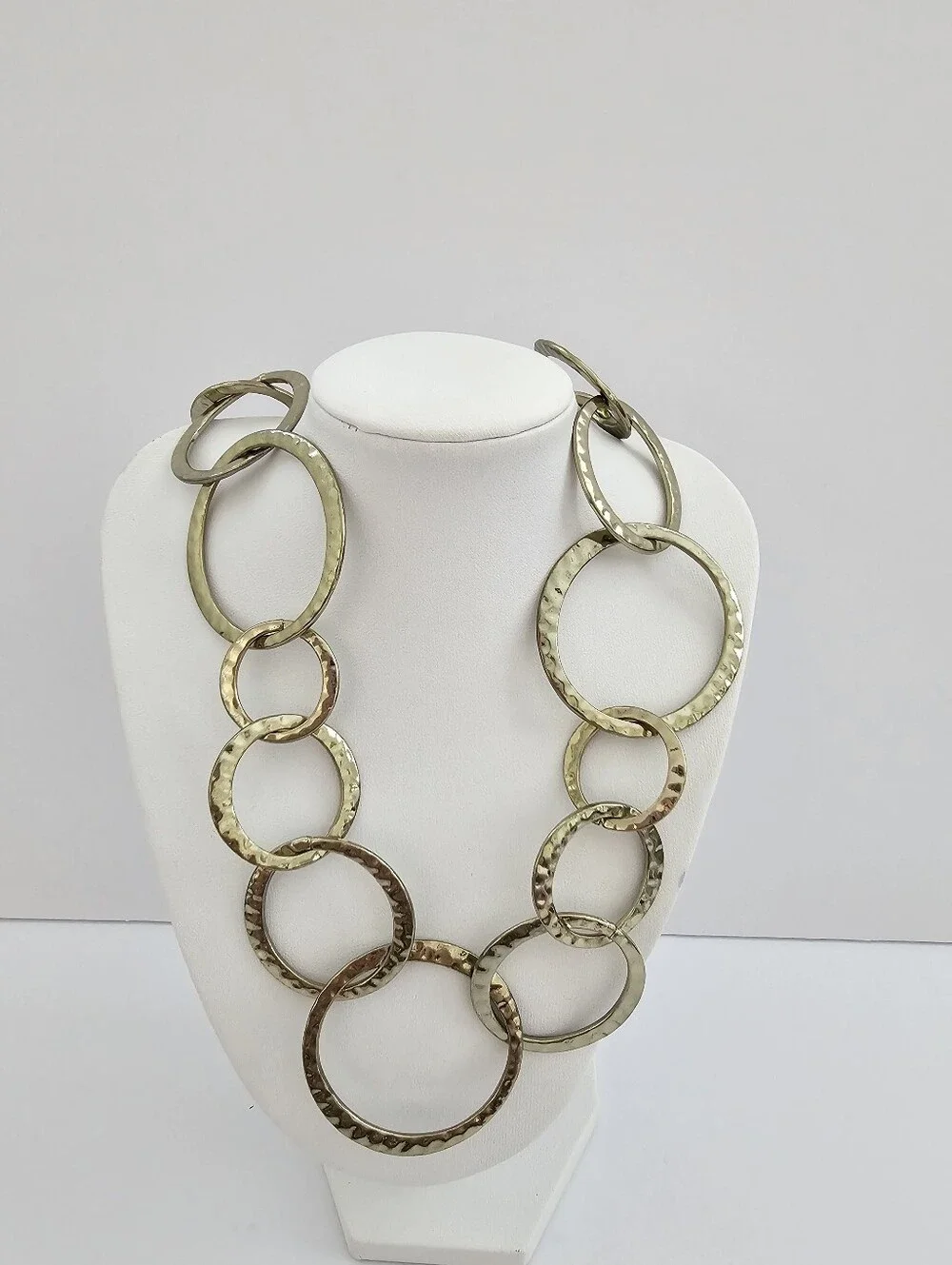 Chunky Hammered Circle Linked Collar Necklace Antique Gold Tone Multi Ring